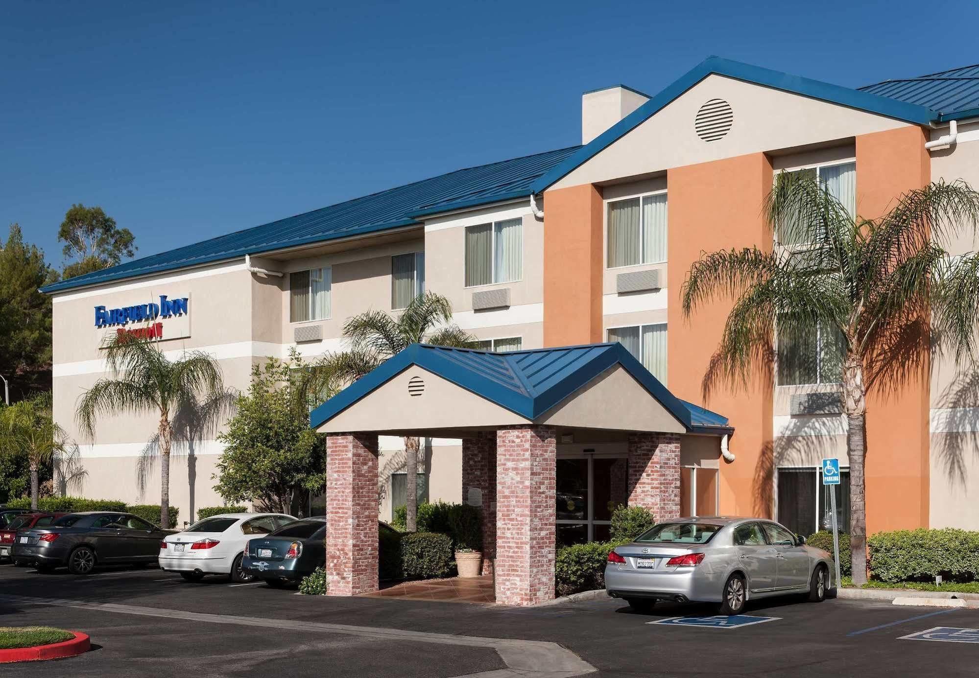 Fairfield Inn By Marriott Santa Clarita Valencia Exterior photo